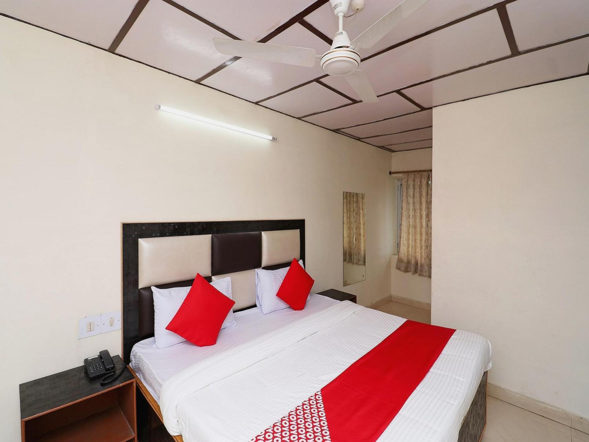 Super Hotel O Country Lodge Dharamshala Exterior photo